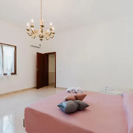 Villa Iris